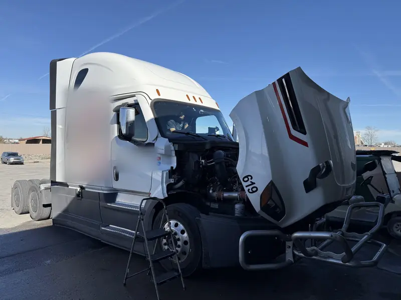 Commercial truck photographed by Low Price Auto Glass
